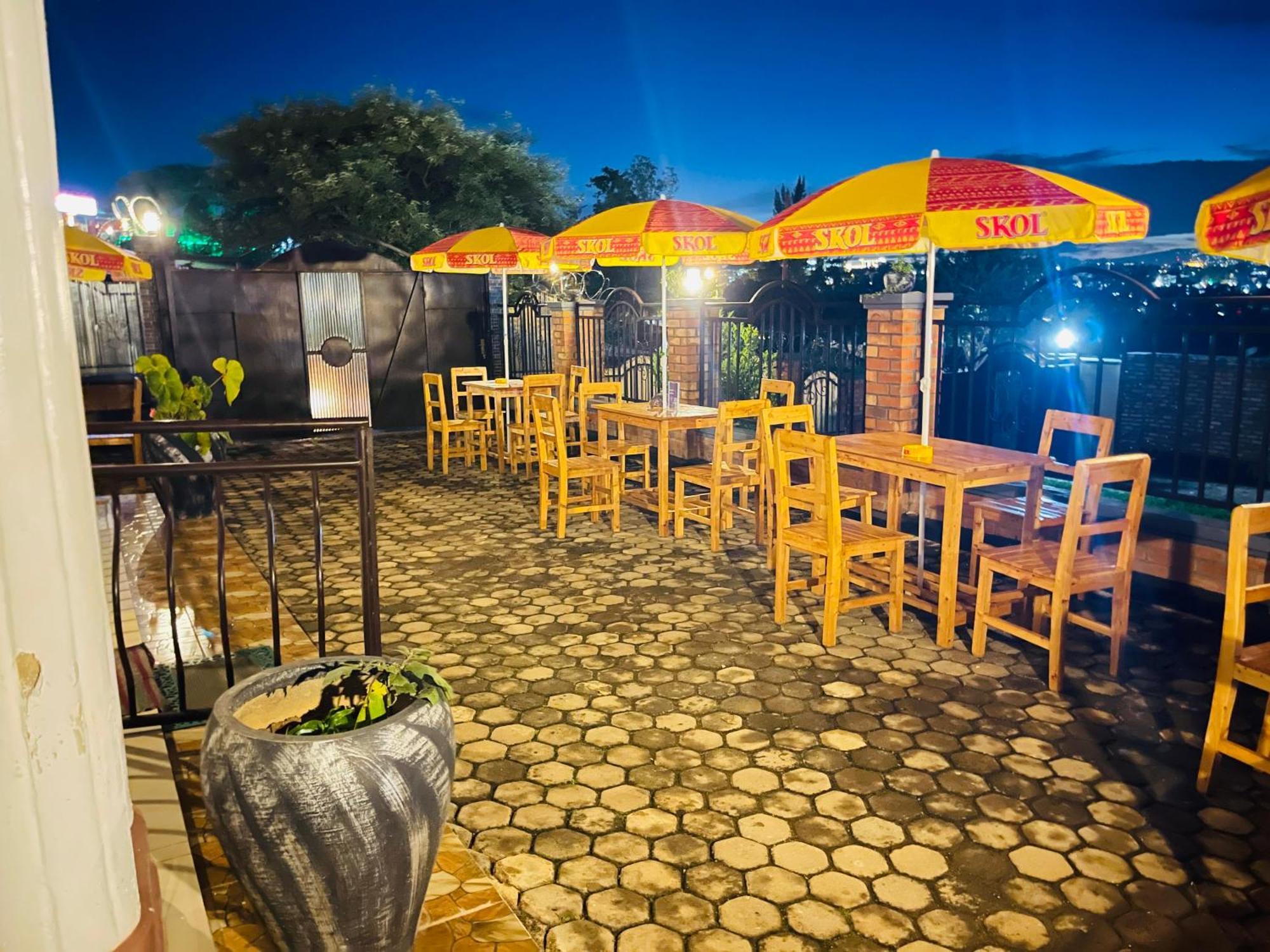 Rwandeka Lägenhet Kigali Exteriör bild